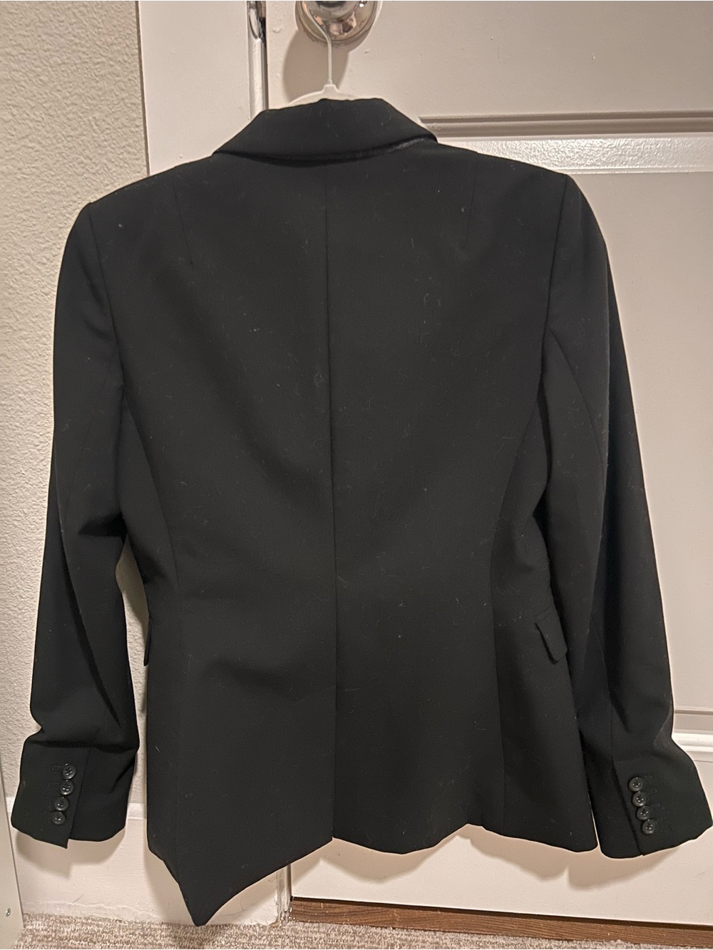 Banana Republic Women’s Black Single-Button Blazer - Picture 3 of 4